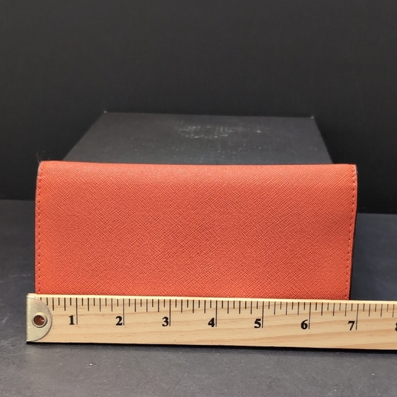 Michael Kors Women's Orange Leather Jet Set Slim Travel Wallet. - Picture 2 of 5